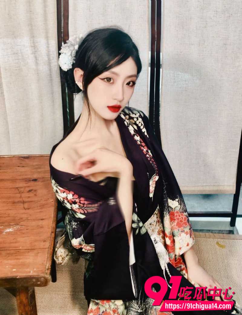 独家泄密 南艺舞蹈系邓亚丽私密性爱日常 反差气质让人秒硬！